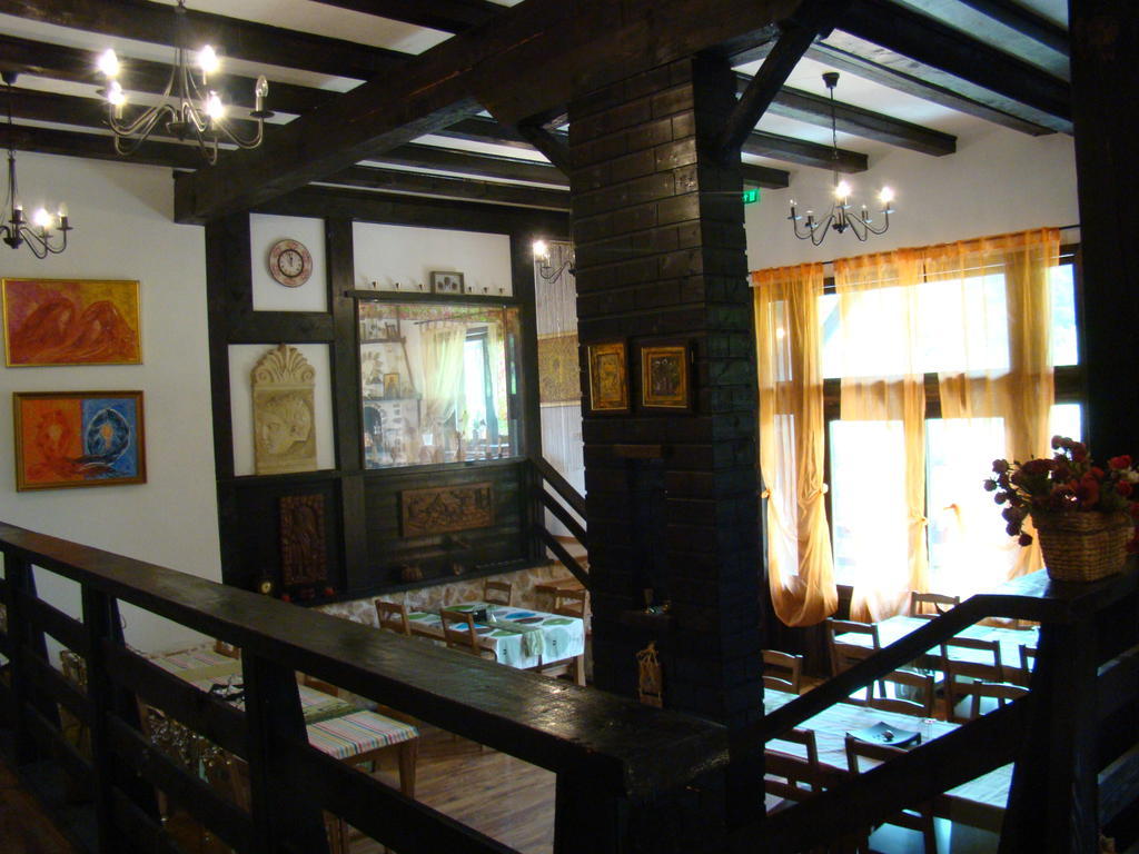 登布拉瓦索雷鲁酒店 布拉索夫 外观 照片
